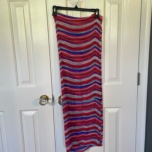 Lilly Pulitzer Infinity Scarf. Vintage. Very good condition. 100% rayon.